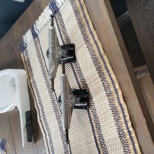 A pair a lightly use independent stage 11 skateboard trucks size 139